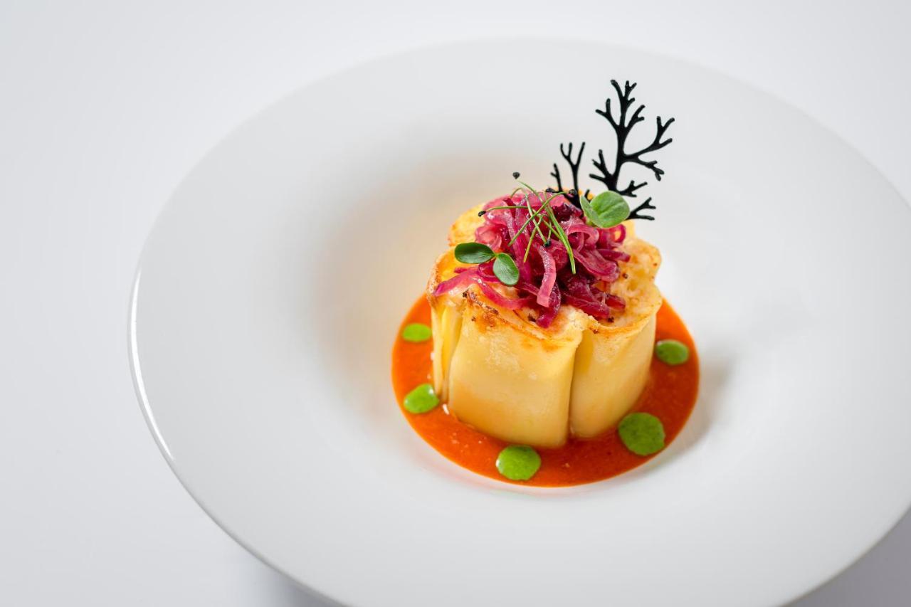 Villa Rosa Hotel Desenzano เดเซนซาโนเดลการ์ดา ภายนอก รูปภาพ