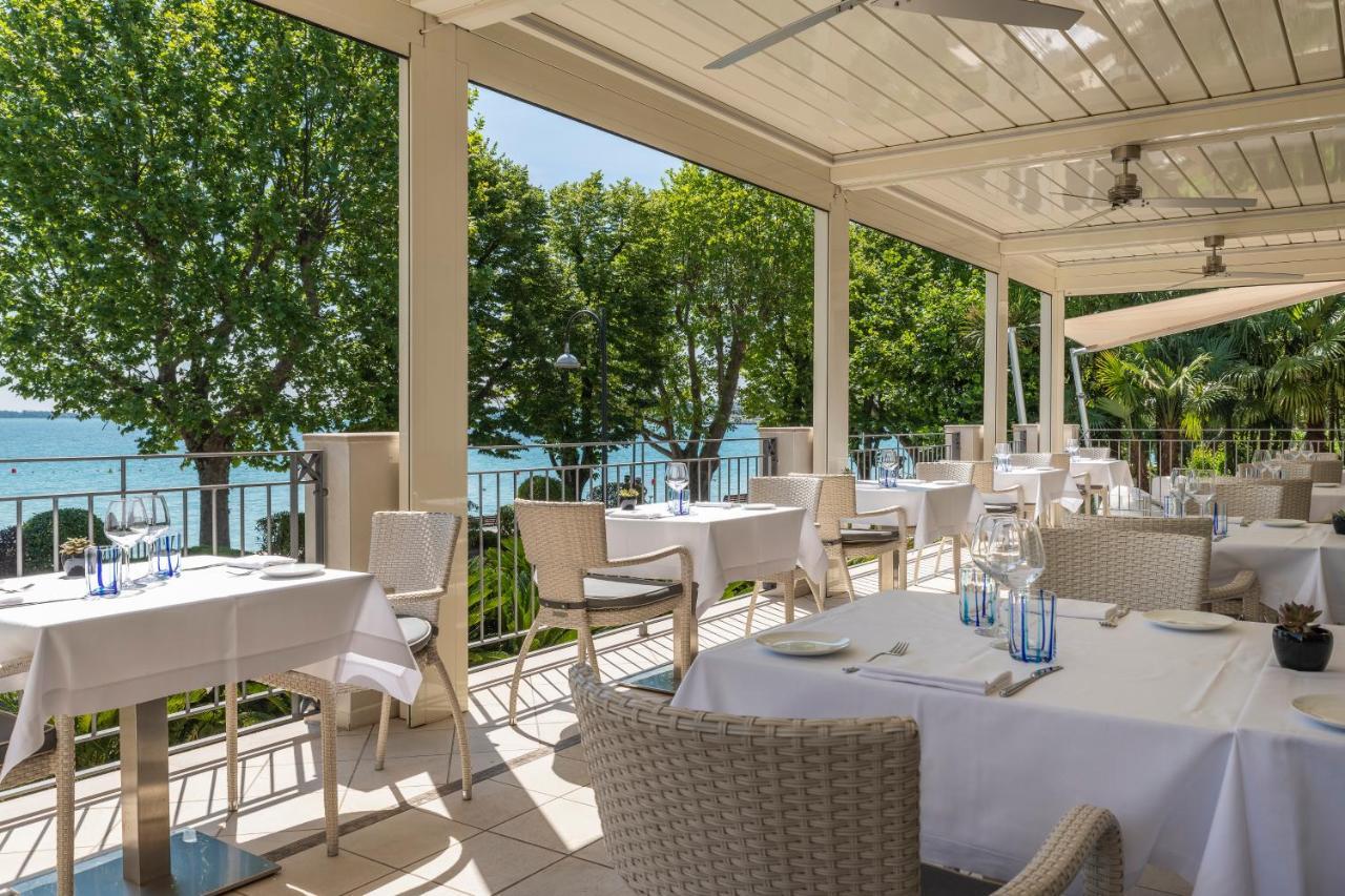 Villa Rosa Hotel Desenzano เดเซนซาโนเดลการ์ดา ภายนอก รูปภาพ