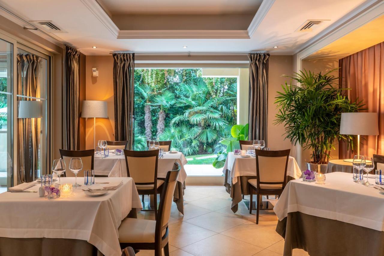 Villa Rosa Hotel Desenzano เดเซนซาโนเดลการ์ดา ภายนอก รูปภาพ
